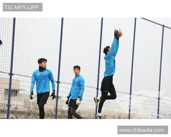 德甲球队冬训备战：突出体能训练提高整体战斗力